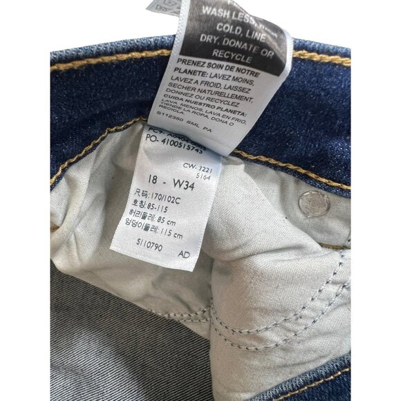 Levi Strauss Signature High Rise Straight Women's Jeans - Picture 3 of 6